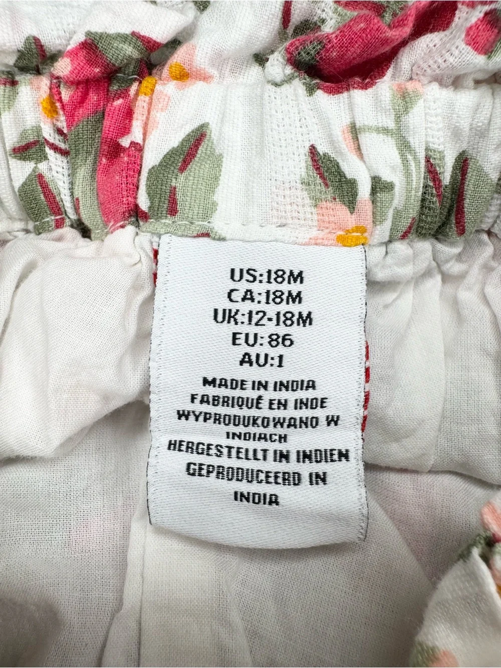 Cupcakes and Cashmere 100% Cotton Strawberry Set